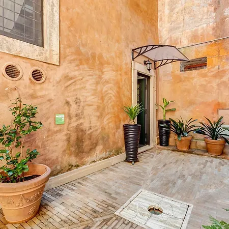 Trastevere Piazza Trilussa Royal Orchid * Rzym